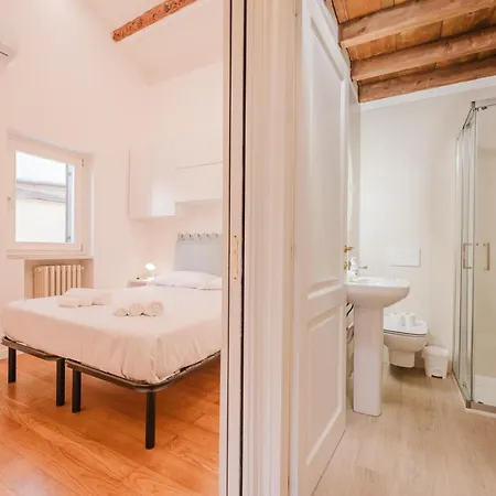 La Casetta - 10 Min Da Stazione Porta Vescovo Apartment Verona