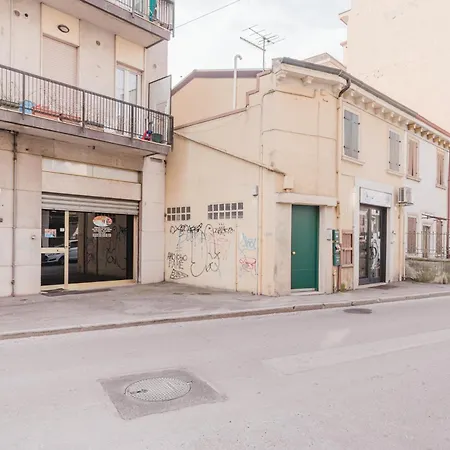 Apartmán La Casetta - 10 Min Da Stazione Porta Vescovo *